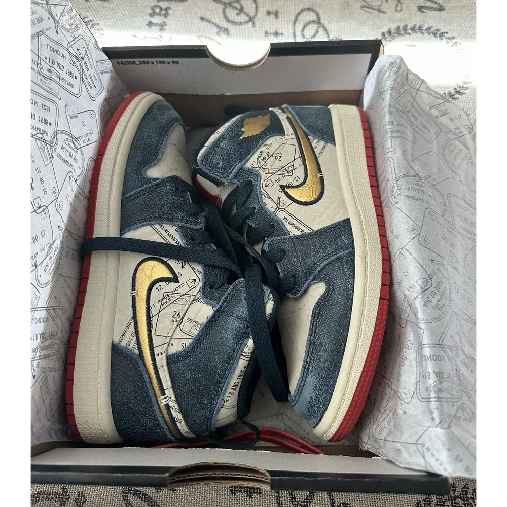 Kids Air Jordan One Take Flight Size 13 C